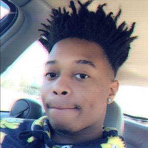 Meet your Posher, Kelin